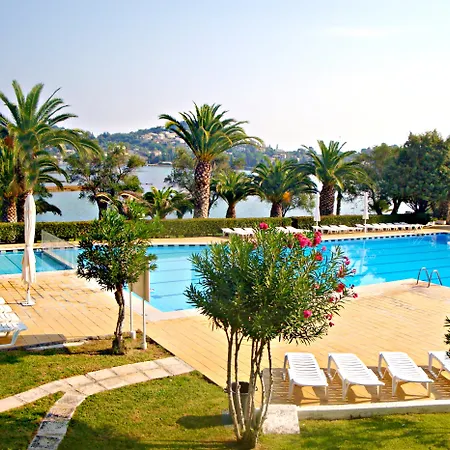 Aparthotel Helion 3*
