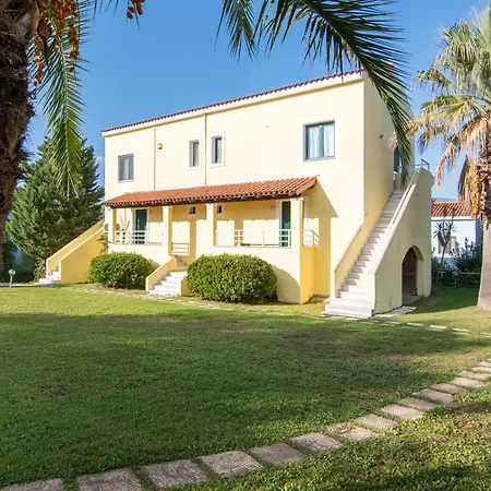 Helion Aparthotel 3*