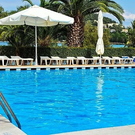 Helion Aparthotel
